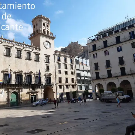 & Urban Center Alicante