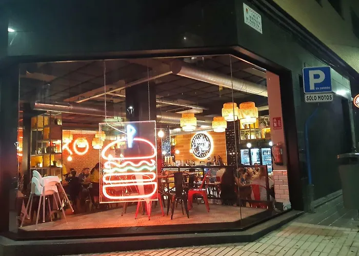 & Urban Center アリカンテ